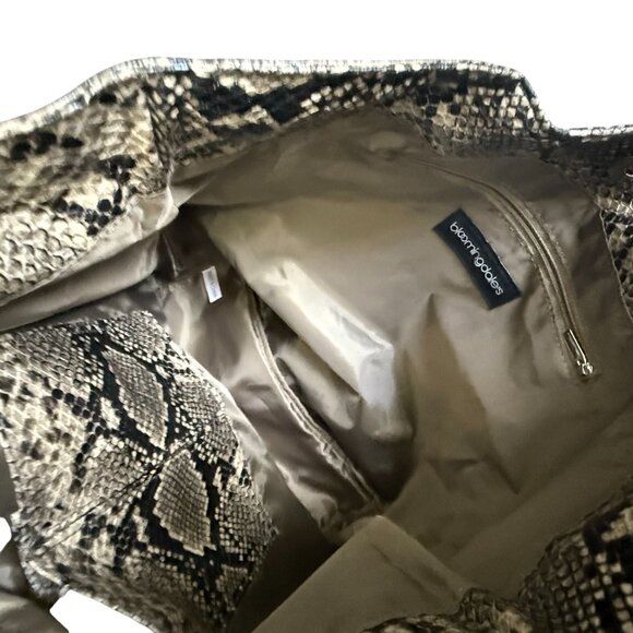 Bloomingdale's Faux Leather Snakeskin Print Tote Bag Women's Black and Gray - Picture 7 of 7